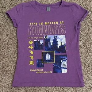 Purple Hogwarts Harry Potter 7/8 Kids T-Shirt